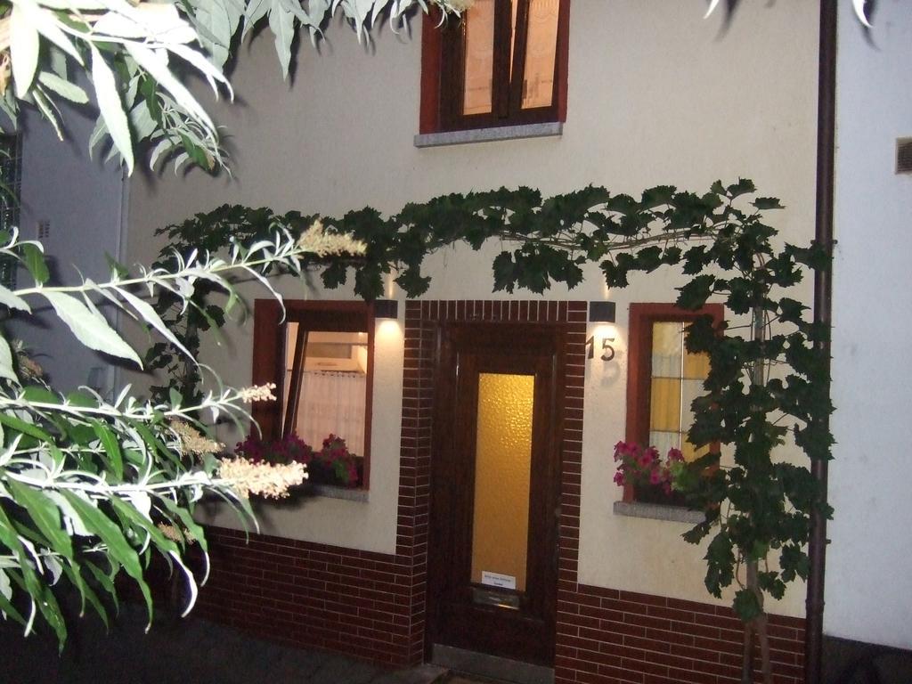 Kleines Winzerhauschen Villa Bremm Camera foto