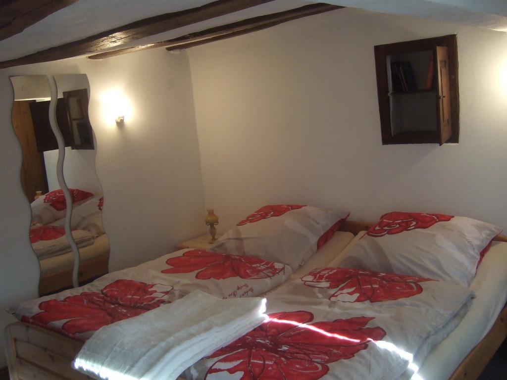 Kleines Winzerhauschen Villa Bremm Camera foto